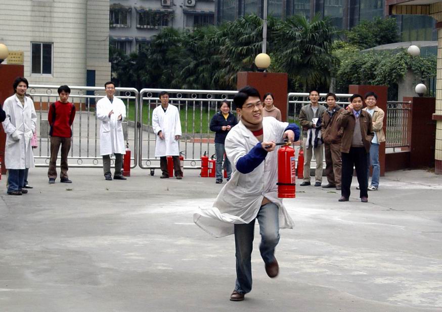 火情就是命令,快冲!